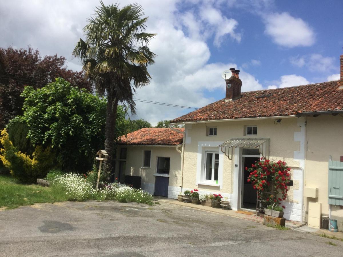 Villa The Little House Mezieres-sur-Issoire Exterior foto